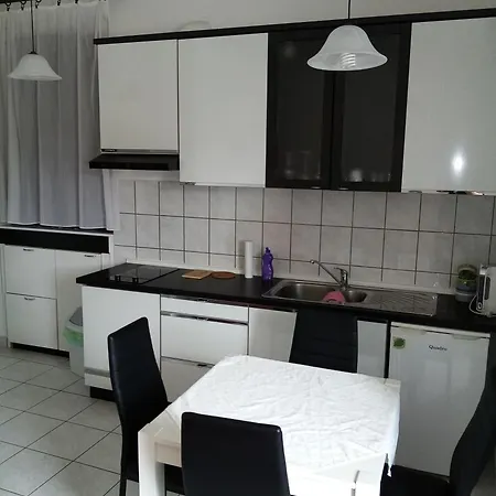 Mandalina シベニク